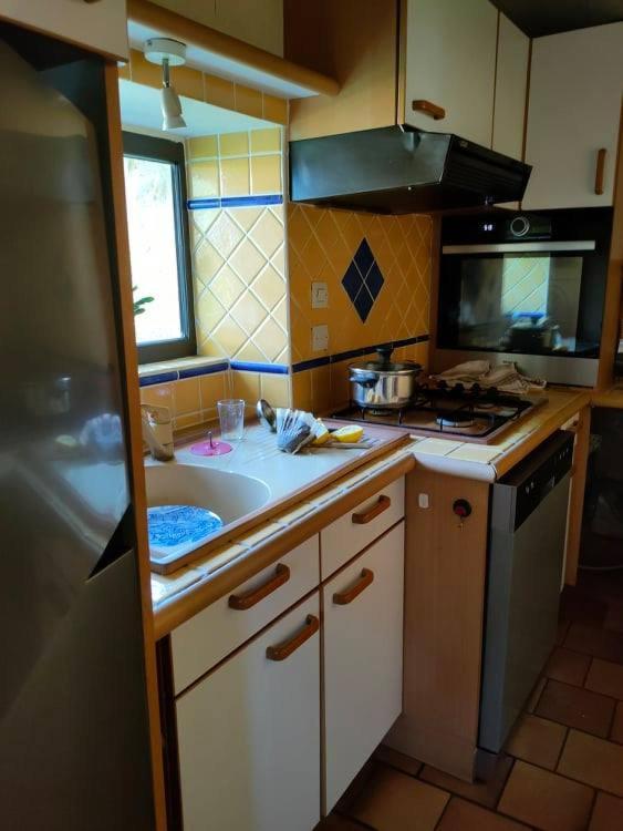 Rêves de Gamins, Chambre de droite, 4 couchages dans gîte de campagne La Camusière, proche du Pôle Européen et du circuit des 24h Champagné Esterno foto