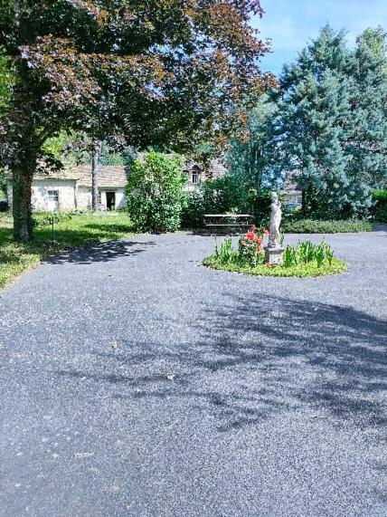 Rêves de Gamins, Chambre de droite, 4 couchages dans gîte de campagne La Camusière, proche du Pôle Européen et du circuit des 24h Champagné Esterno foto